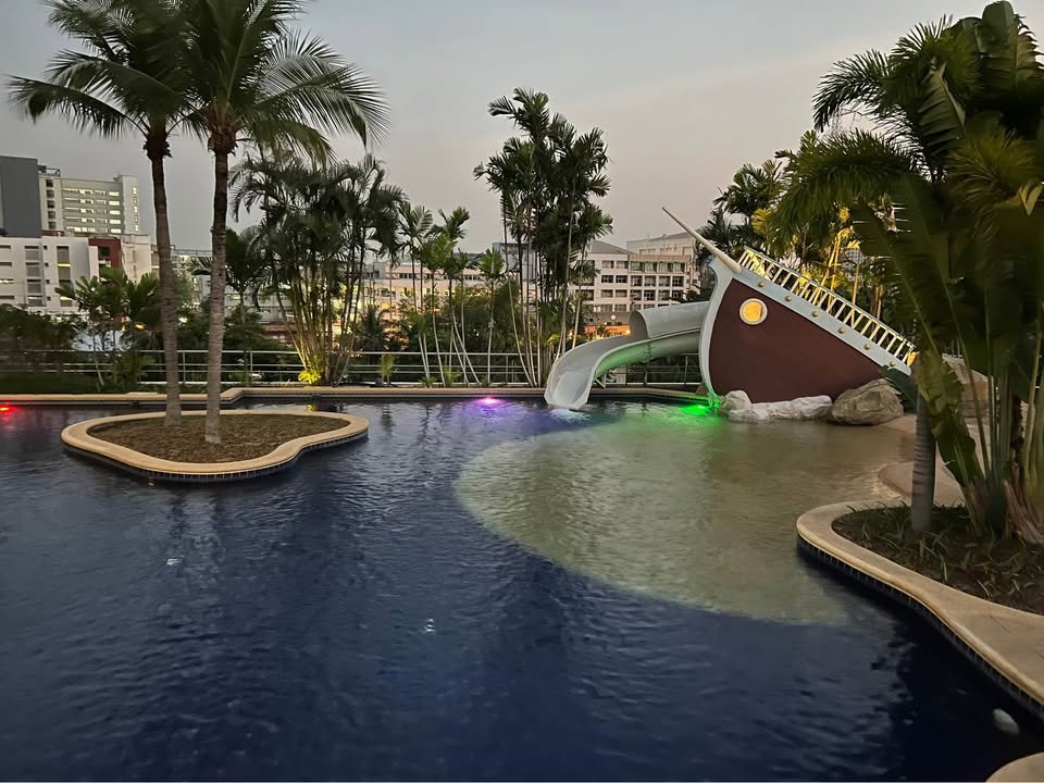 รูป ศุภาลัย คาซา ริวา 235.75 ตร.ม.  3 ห้องนอน (มีห้องน้ำในตัวทุกห้อง)  • 5 ห้องน้ำ - รูปที่ 13/17