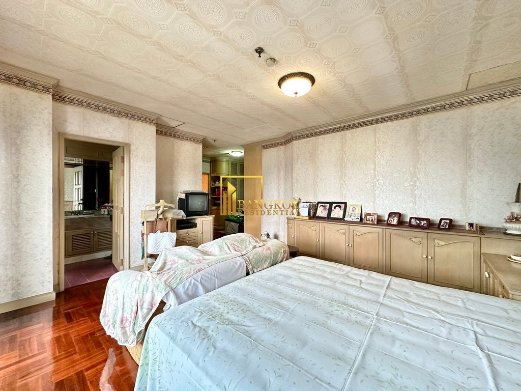 picture Fifty Fifth Tower | Exquisite 4 Bed Duplex Penthouse in Thonglor - BR16730CD - 29/40