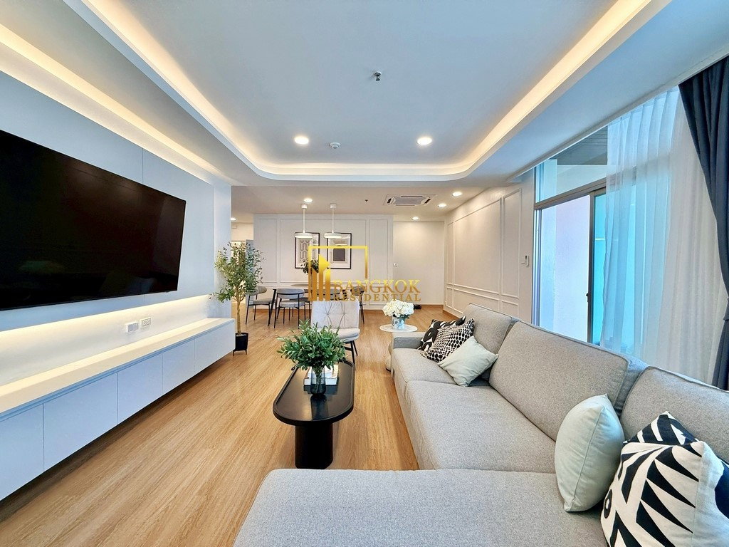 รูป Grand Langsuan | Renovated 3 Bedroom Condo in Prime Area - BR4069CD - รูปที่ 3/44