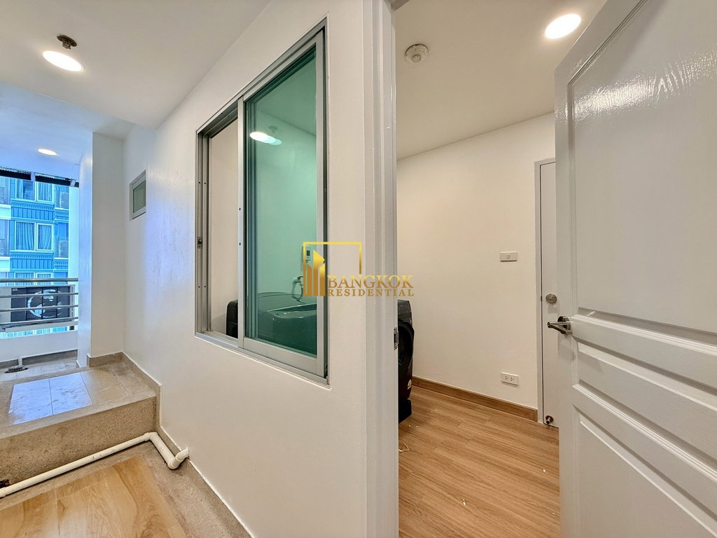 รูป Grand Langsuan | Renovated 3 Bedroom Condo in Prime Area - BR4069CD - รูปที่ 25/44