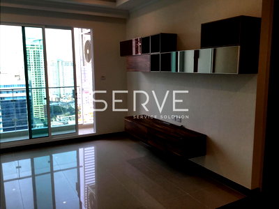 Condos for rent : 1 Bed Large Room High Fl. 20+ City View Fully furnished Good Location Next to BTS Phaya Thai  @ Supalai Elite Phayathai