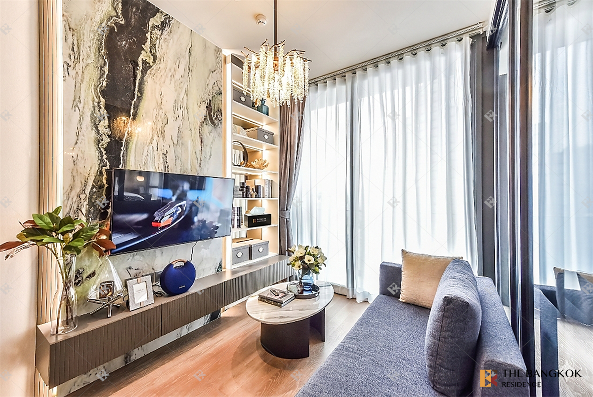 picture Ashton Silom near BTS Chong Nonsi Move-in Ready, Just Bring Your Stuff - 8/10