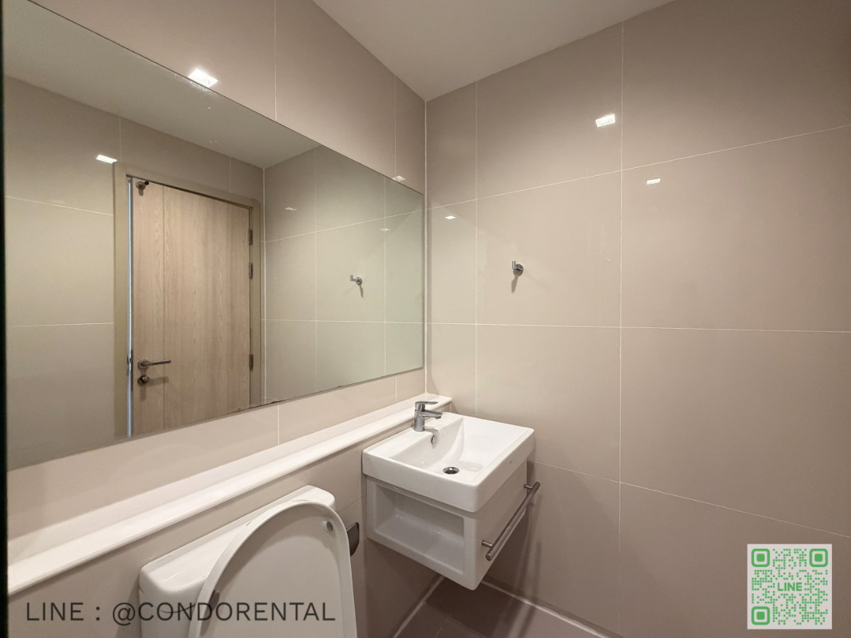 picture @Condorental condo for rent Life One Wireless - 10/12