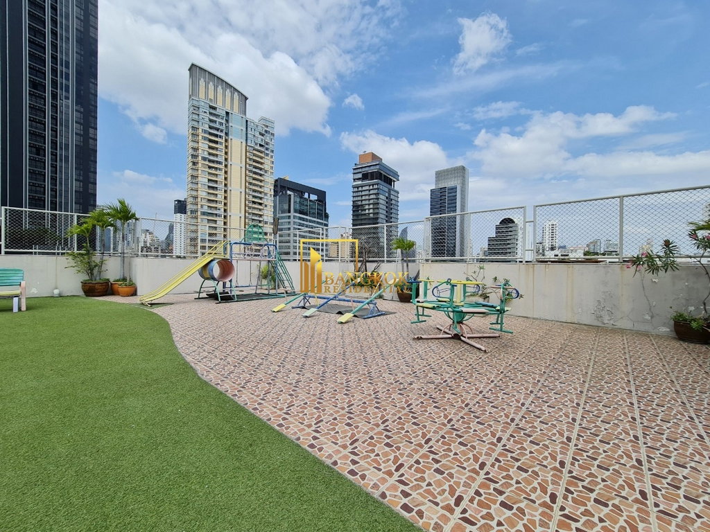 รูป Beautiful 3 Bedroom Apartment For Rent in Thonglor Area - BR0945AP - รูปที่ 31/33
