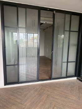 picture Office and commercial space for rent at Praphamit, Sukhumvit 31. - 4/10
