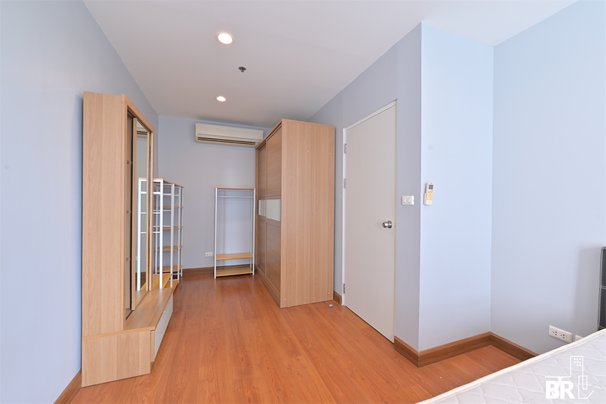 picture Condo One X Sukhumvit 26  Special Unit, Quality Guaranteed by Top Brands - 8/10