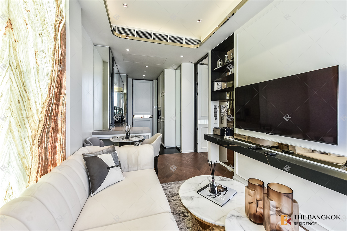 picture Convenient Travel, Great Value per Square Meter 28 Chidlom near BTS Chit Lom - 2/10