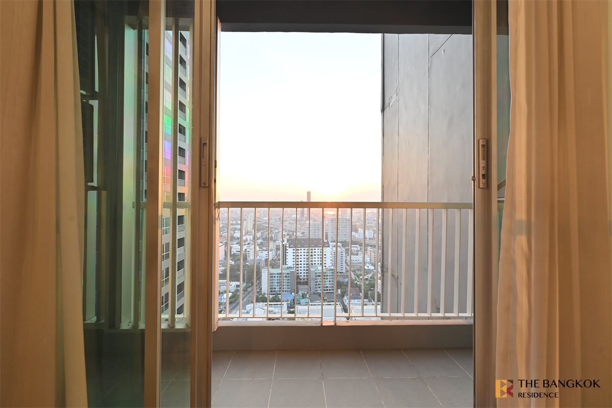 รูป ริธึ่ม สุขุมวิท 50 ใกล้ BTS สถานีอ่อนนุช ยูนิตพิเศษราคาน่าคบหา - รูปที่ 2/10