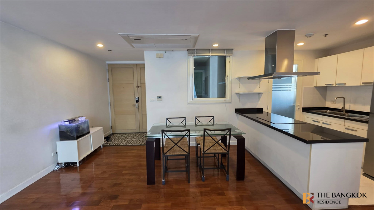 picture Baan Siri 31 Surrounded by Facilities - 1/10