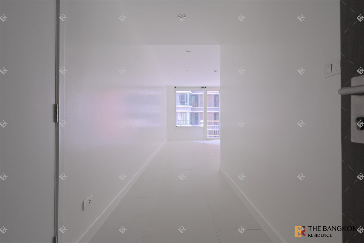 picture Manhattan Chidlom Ready-to-move-in Condo - 3/9