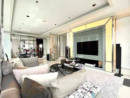 รูปภาพ 2-BR Condo at Athenee Residence near BTS Phloen Chit (ID 2817362)
