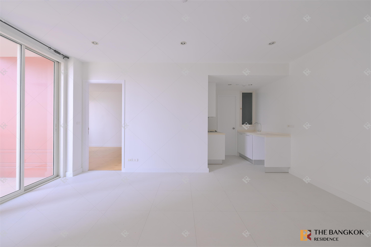 picture Manhattan Chidlom Ready-to-move-in Condo - 5/9