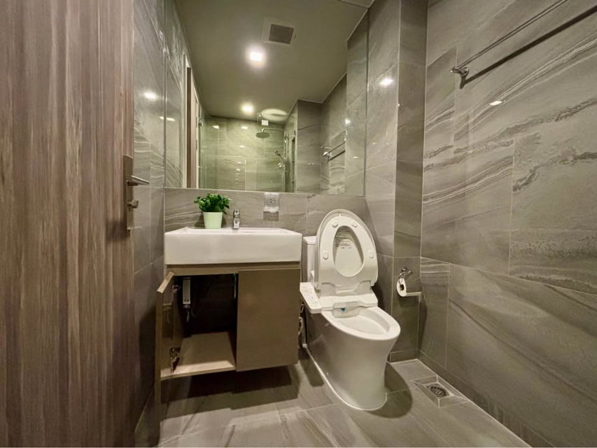 รูป ปล่อยเช่า คอนโดใกล้ BTS ทองหล่อ | Ideo Q Sukhumvit 36 | 1 ห้องนอน ขนาด 29ตร.ม. ชั้นสูง เฟอร์นิเจอร์ครบพร้อมเข้าอยู่ - รูปที่ 7/10