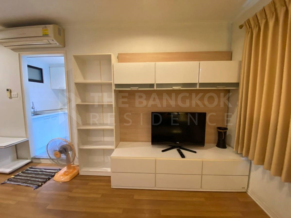 picture Lumpini Place Phahol - Saphankhwai  Condo in Business District - 6/9