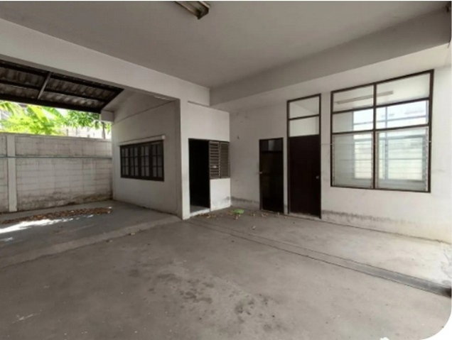 picture FOR SALE  OFFICE PROPERTY  49071000 BAHT. - 4/8
