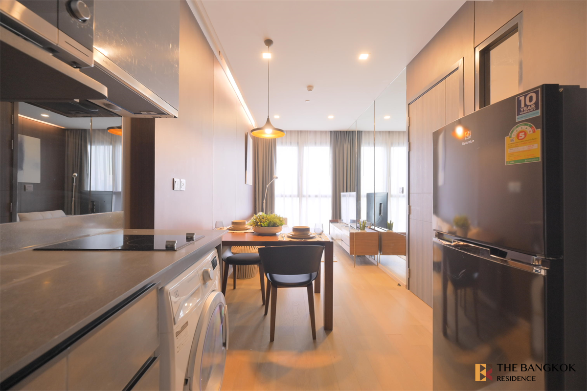 picture Ashton Asoke near MRT Rama 9 Station Easy Travel, Fully Utilized Space - 5/10