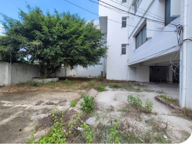 picture FOR SALE  OFFICE PROPERTY  32641000 BAHT. - 2/8
