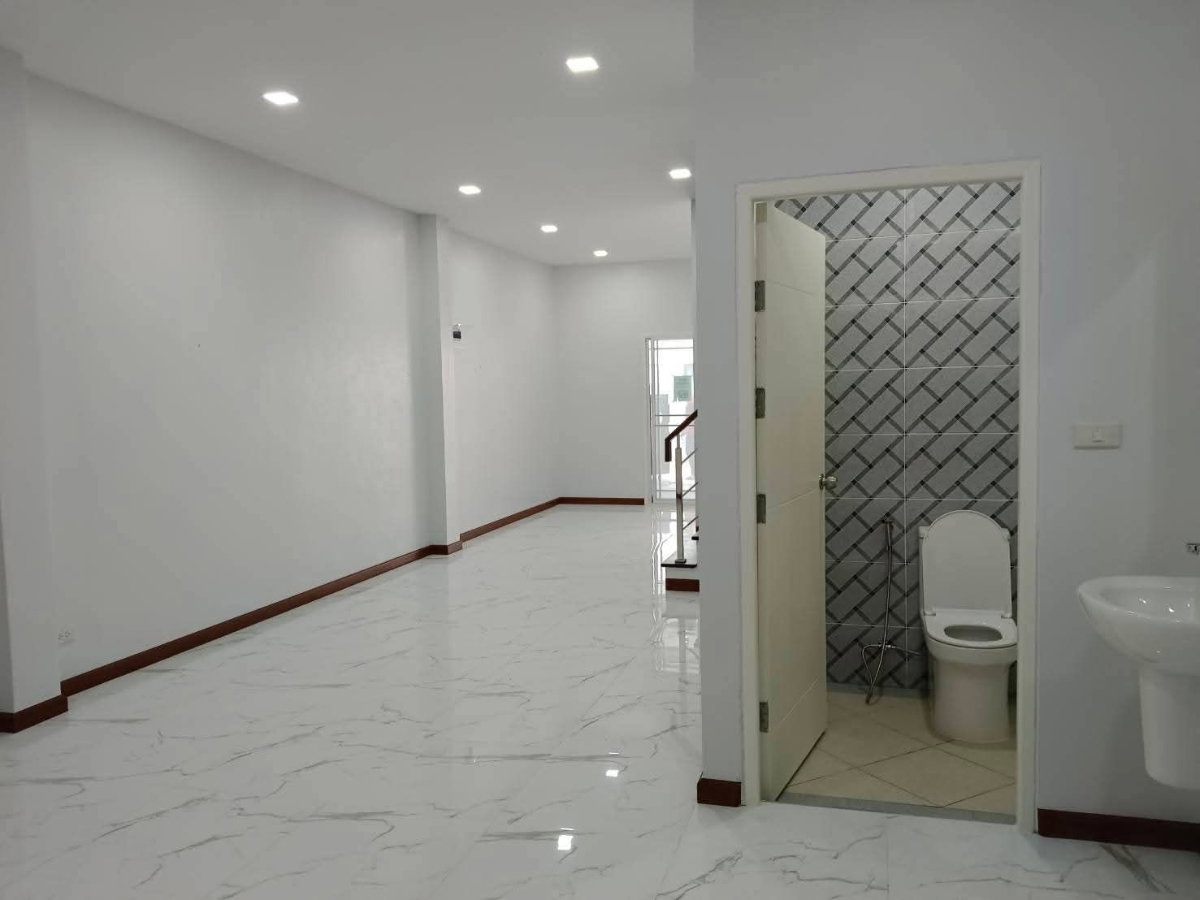 รูป ขายบ้านทาวเฮาส์ 2 ชั้น ตำบลคลองแห หาดใหญ่ - รูปที่ 6/8