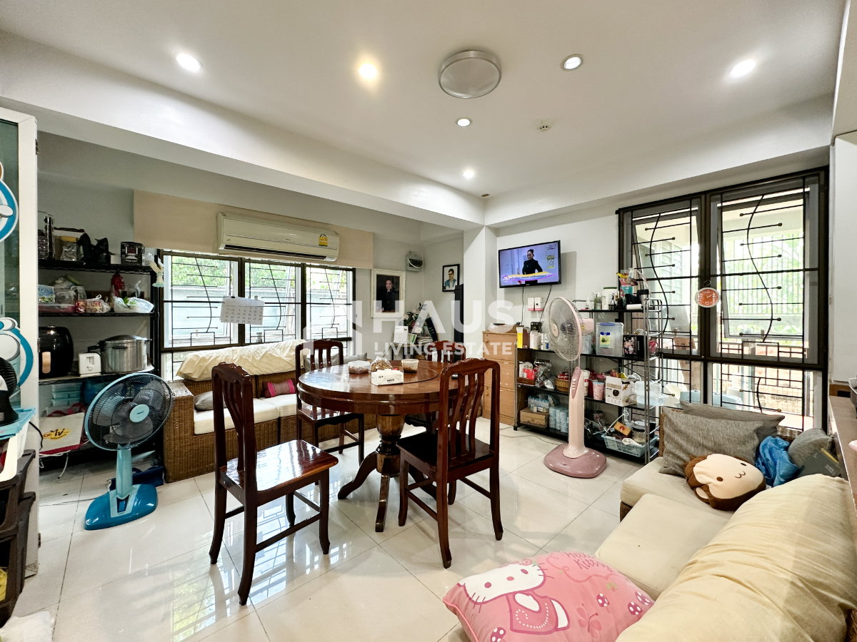 รูป 🔥 ขายบ้านเดี่ยว ซอย ประชาชื่น 12 🔥 / 5 ห้องนอน #HPCC037 - รูปที่ 7/50