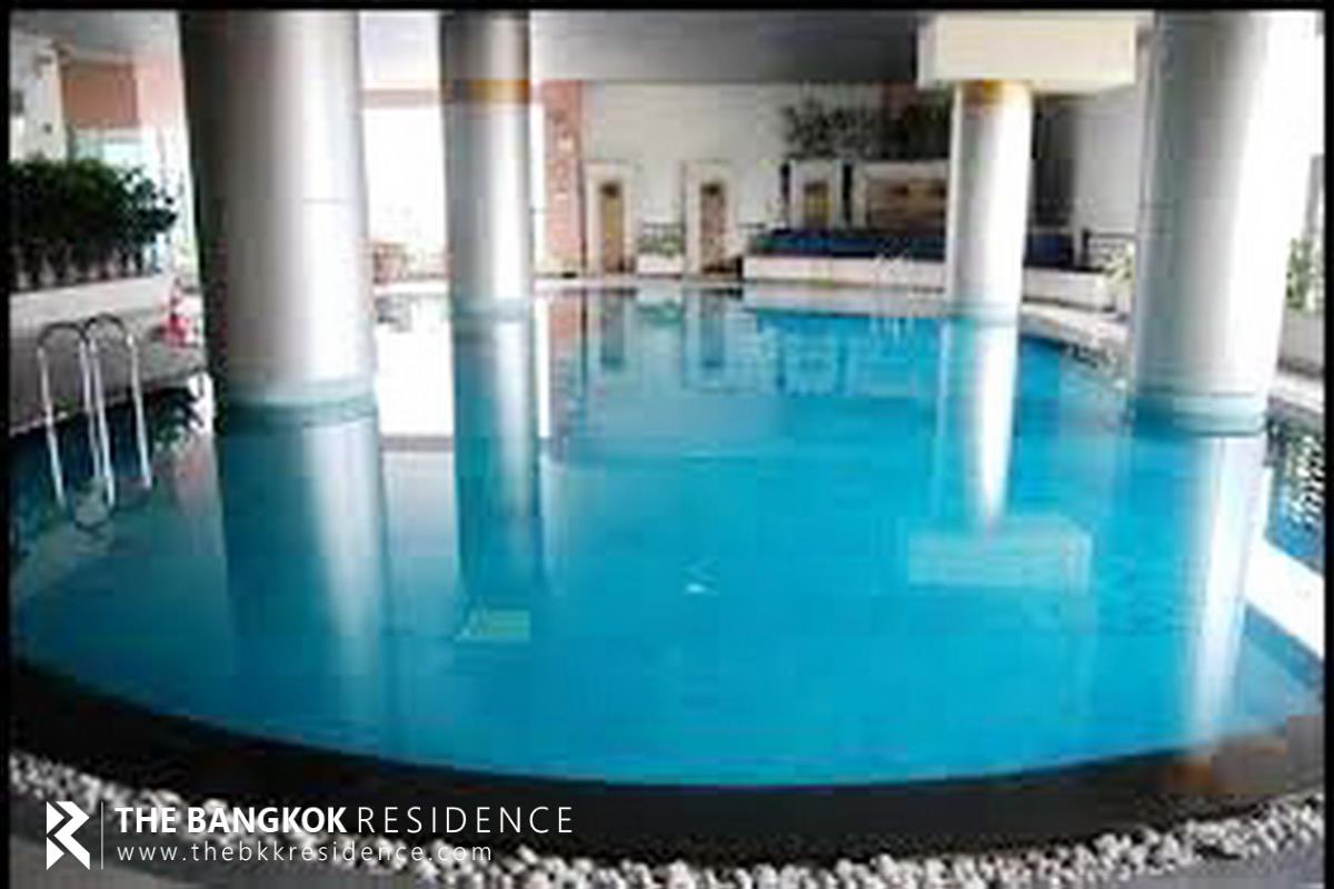 picture Silom Grand Terrace near BTS Sala Daeng Great Value, Convenient for All Lifestyles - 1/8