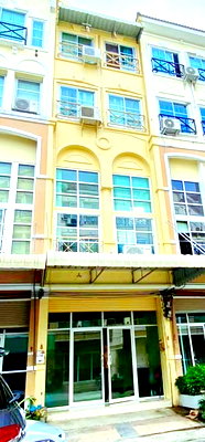 เช่าอาคารพาณิชย์ เขตบางแค : แม็คโคร เพชรเกษม 300ม. บิ๊กซี เพชรเกษม 300ม. หลักสอง อาคารพาณิชย์ 4.5ชั้น 3นอน 4น้ำ 16 ตร.ว. 270 ตร.ม. รพ.บุญญาเวช 400 ม.