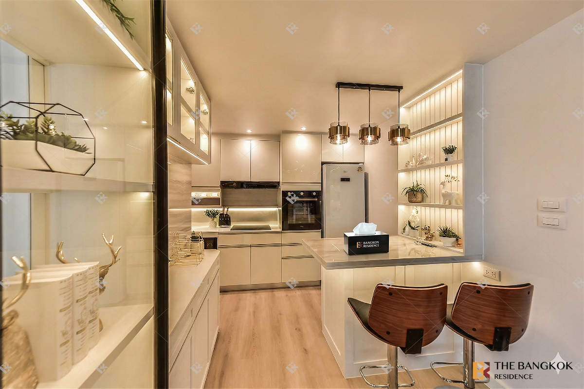 picture Fortune Condo Town Cool Condo, Central City Location - 7/10