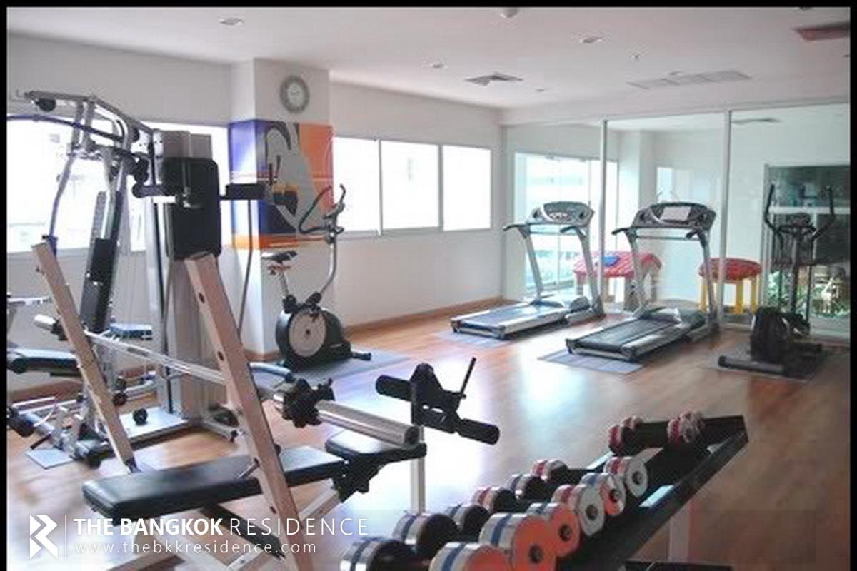 picture Silom Grand Terrace near BTS Sala Daeng Great Value, Convenient for All Lifestyles - 3/8