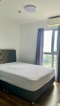 Corner room for sale, Condo A Space Me Bangna, near Mega Bangna shopping mall, very convenient for travel.