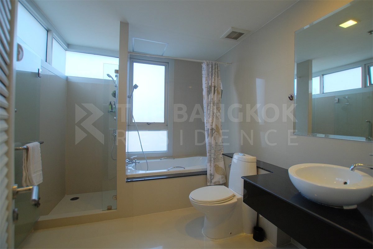 รูป ณุศาศิริ แกรนด์ คอนโด ใกล้ BTS สถานีเอกมัย ยูนิต Luxury หรูหราแบบไม่ต้องรอ - รูปที่ 6/10