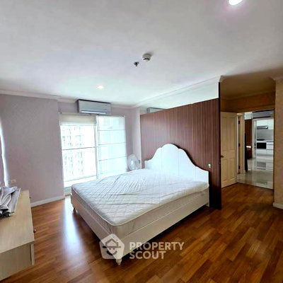 Condos for rent : Well-Priced 2-BR 70 Sqm High-Floor At Lumpini Place Rama 9–Ratchada, MRT Phra Ram 9 (ID 2821626)
