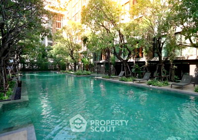 Condos for rent Phrom Phong : 2-BR Condo at Vtara 36 near BTS Thong Lor (ID 2821310)