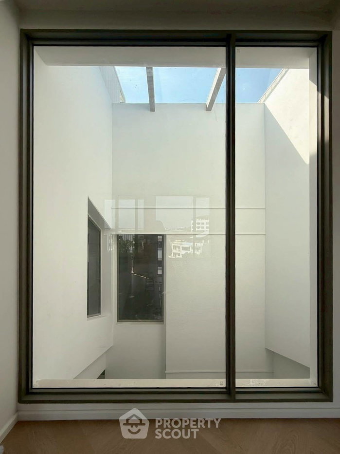 รูป ทาวน์เฮ้าส์ 5-ห้องนอน ใกล้ BTS พระโขนง (ID 2820654) - รูปที่ 24/25