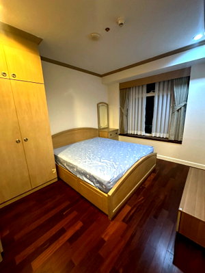 คอนโดให้เช่า : ให้ เช่า คอนโด M1661 Circle Condominium 40 ตรม Full Furnished