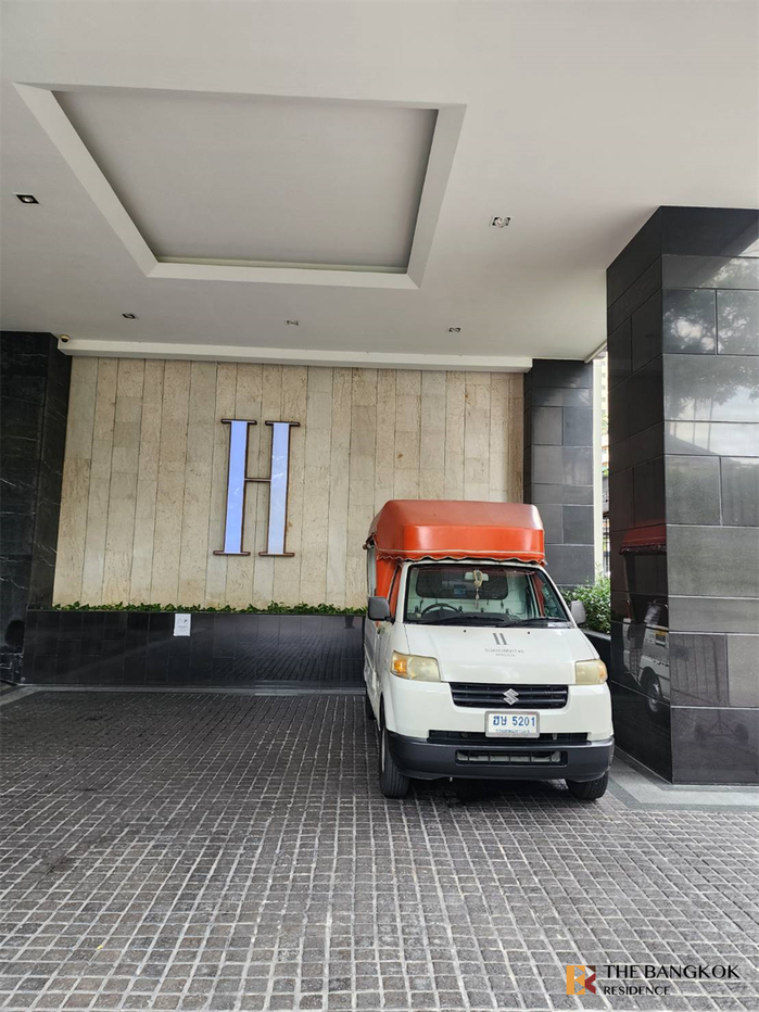picture H Sukhumvit 43 Save Time, Convenient Travel - 4/10