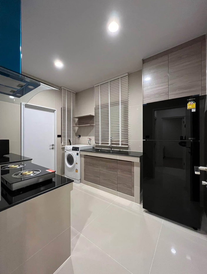 รูป บ้านเดี่ยวหรู 4 ห้องนอน  หมู่บ้าน บุราสิริ กรุงเทพกรีฑา - รูปที่ 10/17