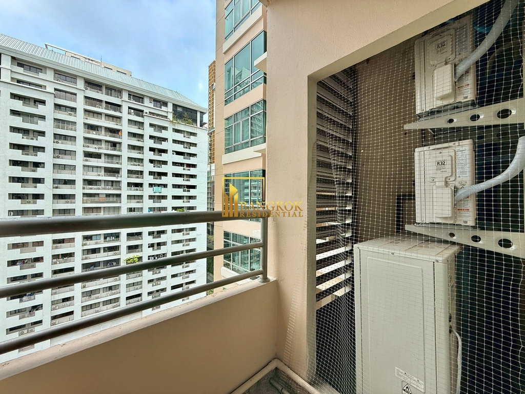 รูป Grand Langsuan | Renovated 3 Bedroom Condo in Prime Area - BR4069CD - รูปที่ 19/44