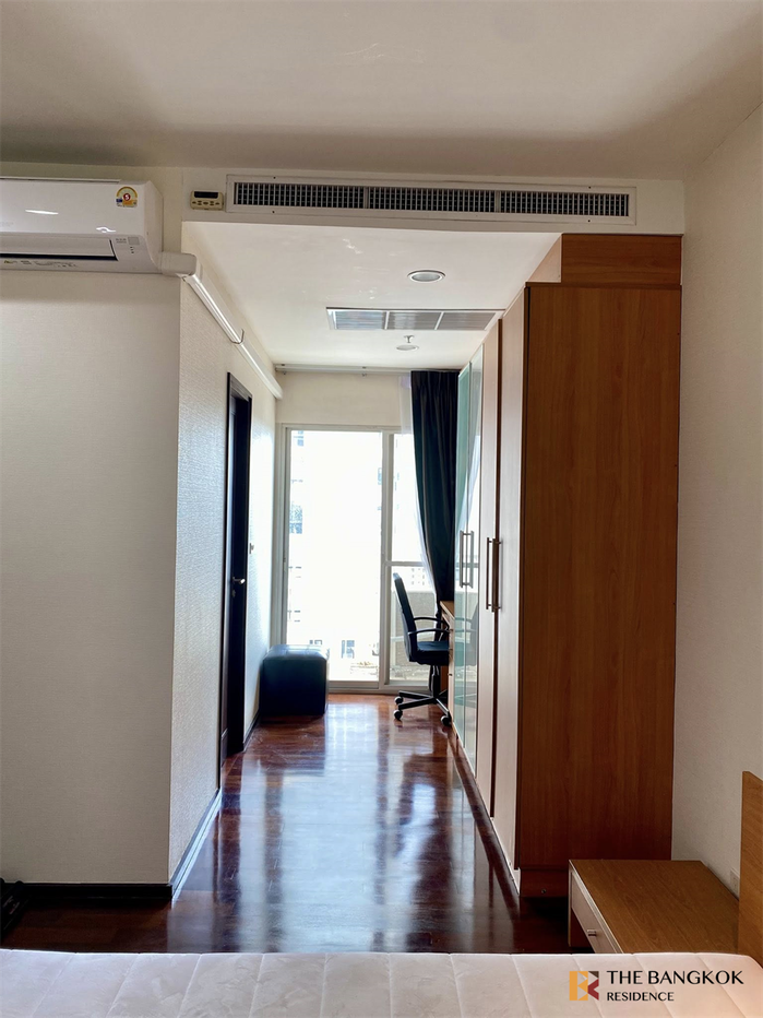 picture Noble Ora Thonglor  Book quickly before the room is gone!! - 9/10