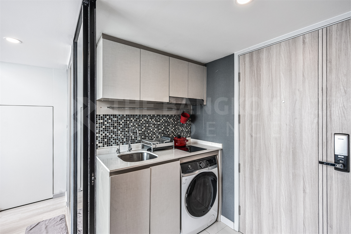 picture KnightsBridge Prime Sathorn Looking for an owner for this special unit - 9/10