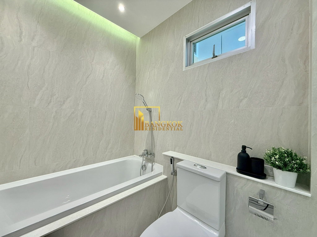 รูป Grand Langsuan | Renovated 3 Bedroom Condo in Prime Area - BR4069CD - รูปที่ 16/44