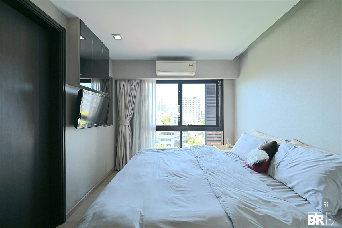 picture Tidy Thonglor  Special price, limited quantity - 2/10