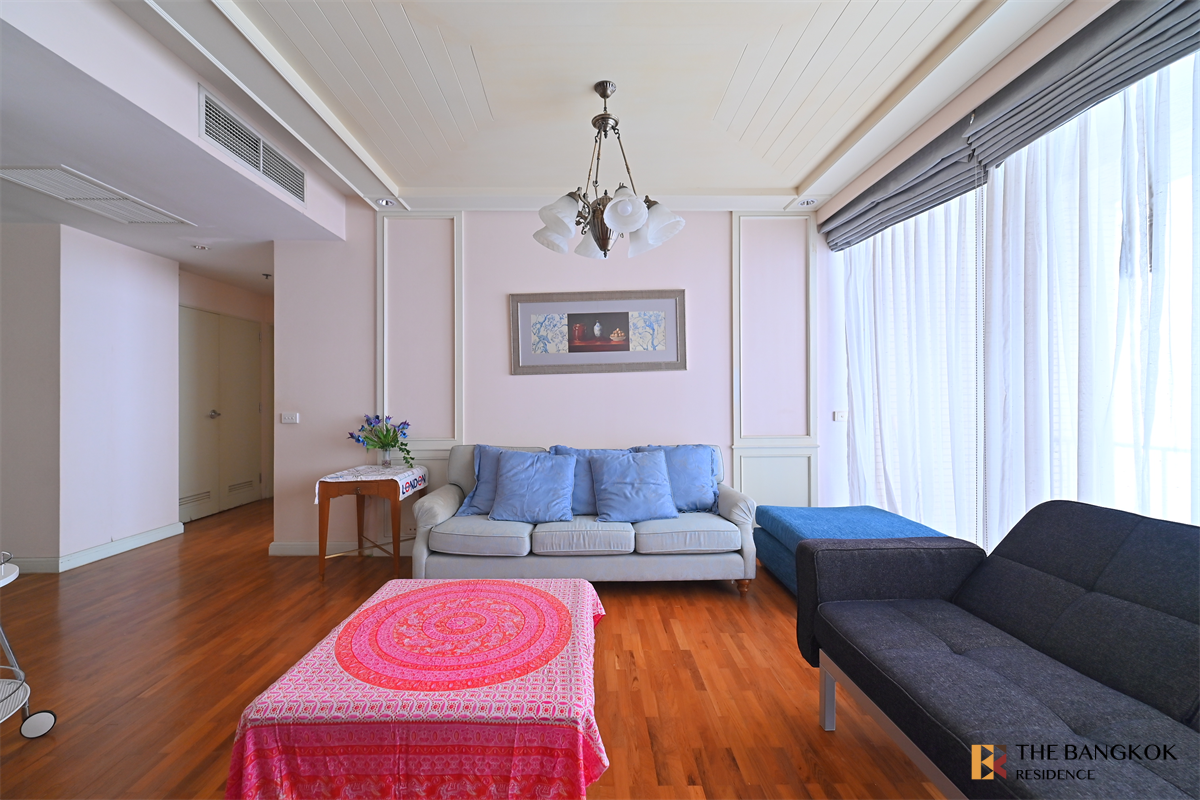 picture Langsuan Ville Comfortable and Ready to Move-in near BTS Ratchadamri - 8/10