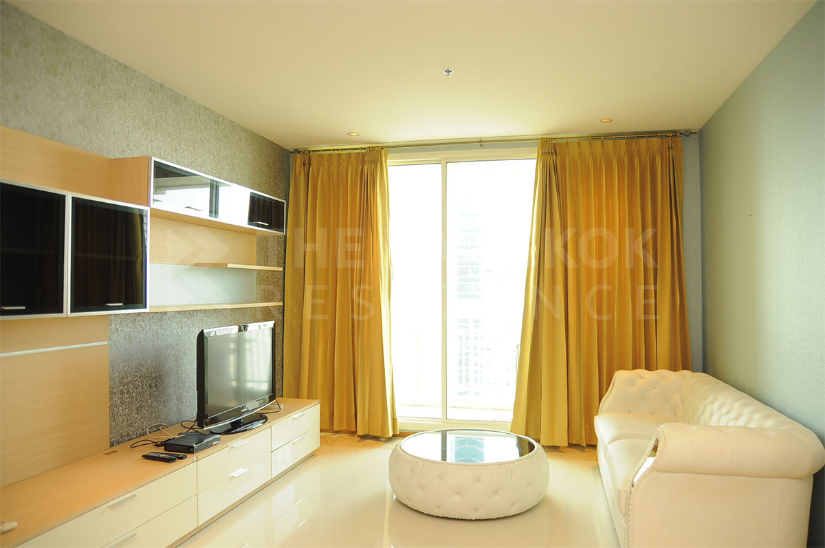 picture The Empire Place  Comfortable and Ready to Move-in - 2/10