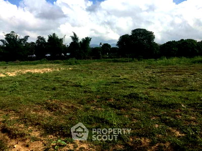 Land for sale San Sai Chiang Mai : 17,052 m² Land for Sale in Mae Faek Mai (ID 2621287)
