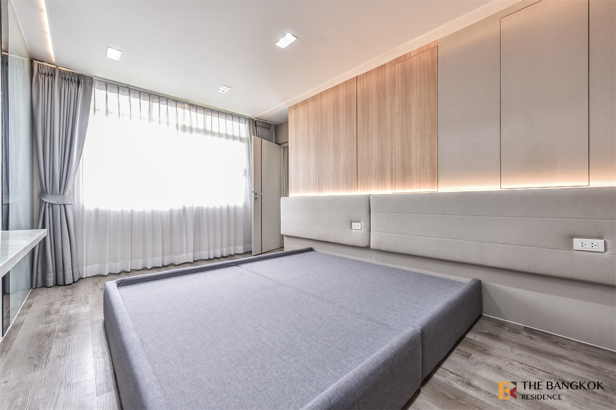 picture Pabhada Silom Convenient Travel, Great Value per Square Meter near BTS Surasak - 9/10