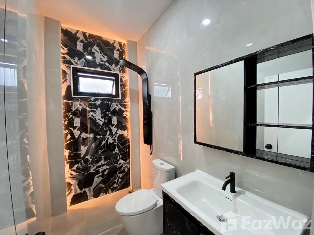 รูป บ้านเดี่ยวให้เช่า 4 ห้องนอน ใน เมืองพัทยา, ชลบุรี 1952535 - รูปที่ 9/18