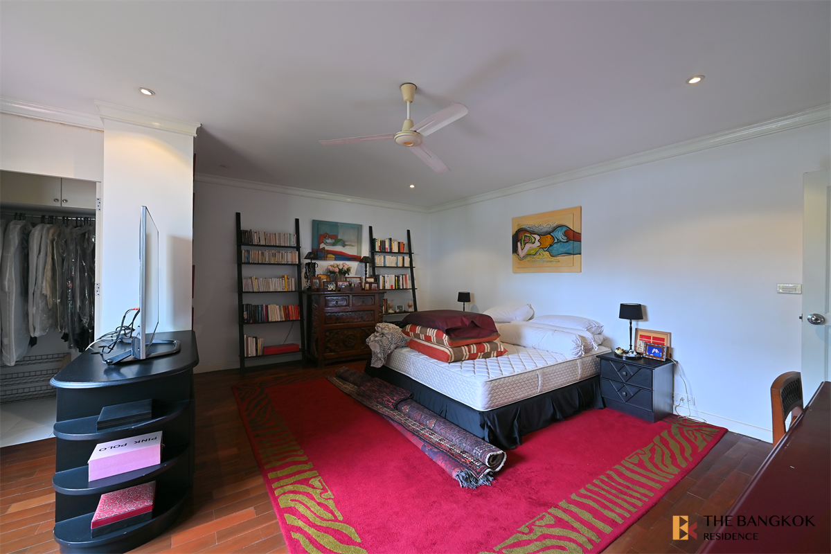 รูป คอนโด Luxury ราคาพิเศษ ลาเมซอง  ร่วมฤดี คอนโดมิเนียม - รูปที่ 3/10