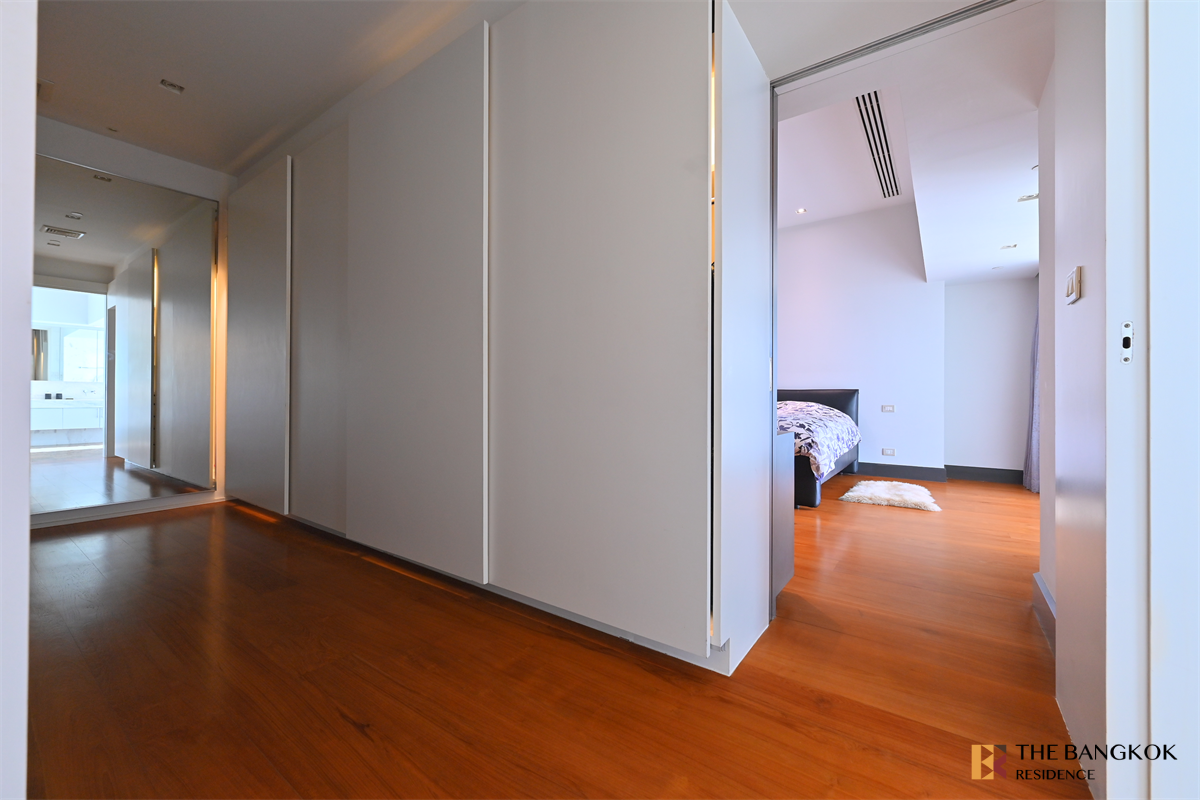 รูป ยูนิต Luxury หรูหราแบบไม่ต้องรอ เลอ รัฟฟิเน่ สุขุมวิท 39 ใกล้ BTS สถานีพร้อมพงษ์ - รูปที่ 10/10