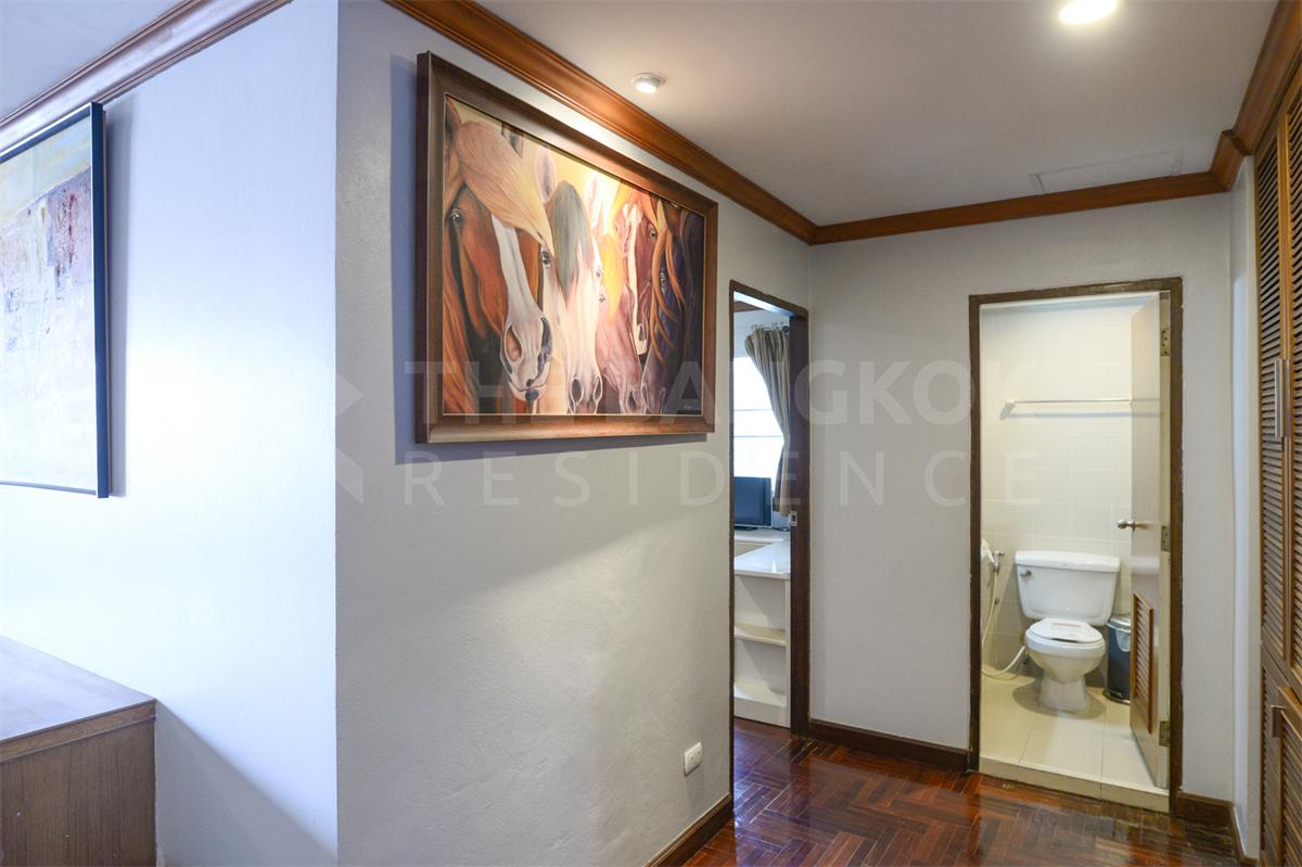 รูป เพชรเก้า ทาวเวอร์ ล้อมรอบด้วยสิ่งอำนวยความสะดวก ใกล้ Airport Rail Link สถานีพญาไท - รูปที่ 4/10