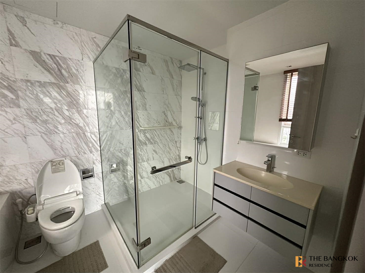 picture Hurry to book!! Popular rare units HQ By Sansiri - 1/10