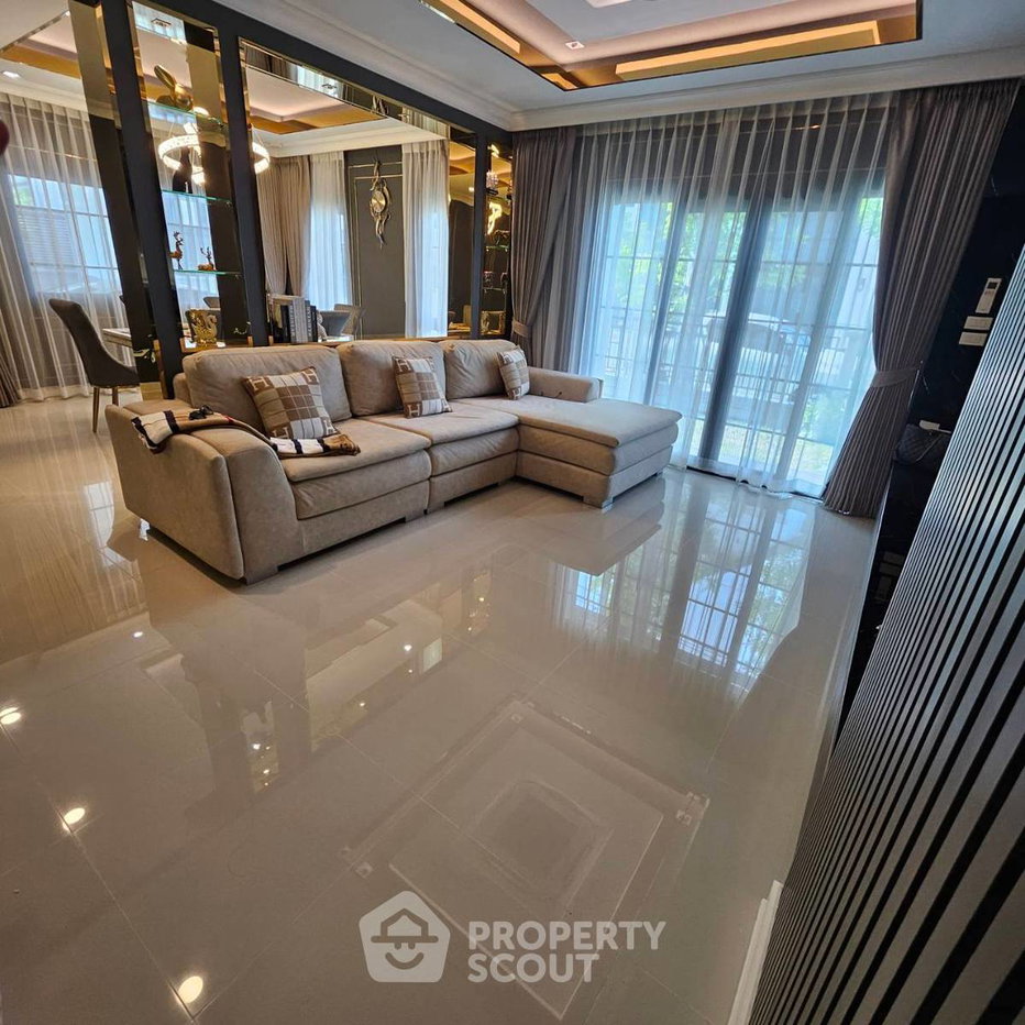 รูป บ้าน 4-ห้องนอน ที่ เซนโทร บางนา ใน บางแก้ว (ID 2822095) - รูปที่ 6/25